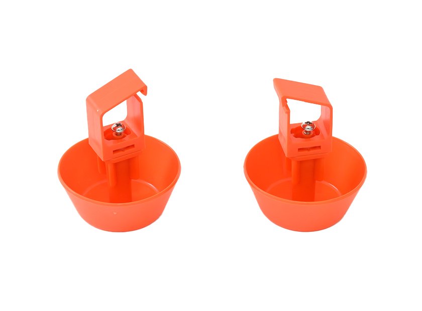 Square tube water cup for baby chicken